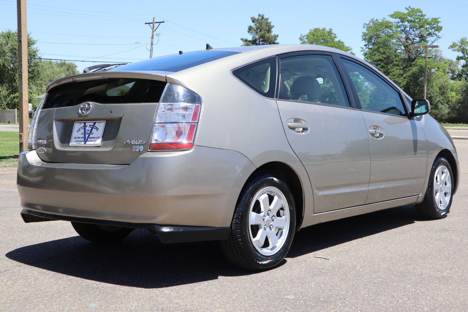 2005 Toyota Prius Base | Victory Motors of Colorado