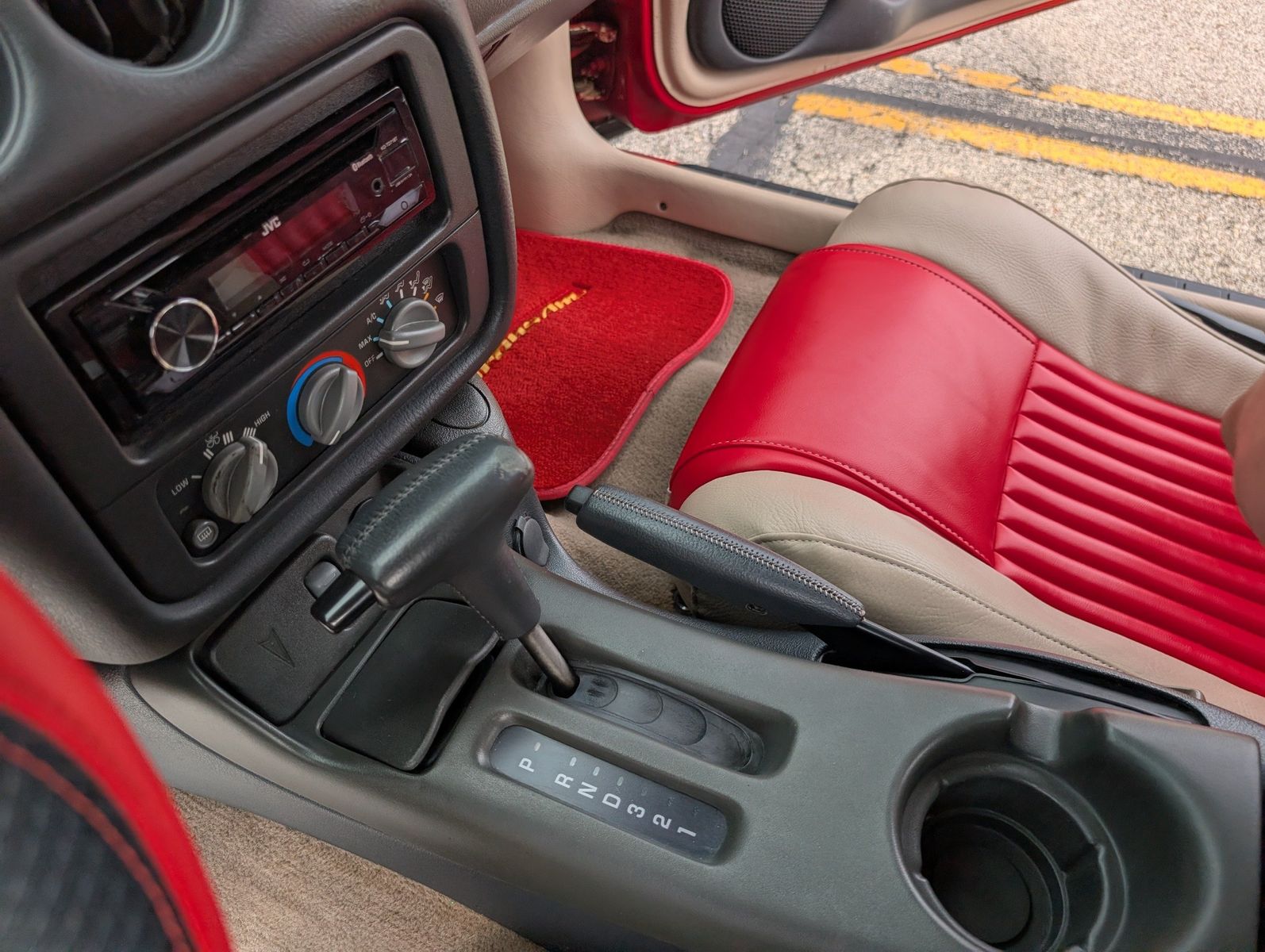 1999 Pontiac Firebird 138