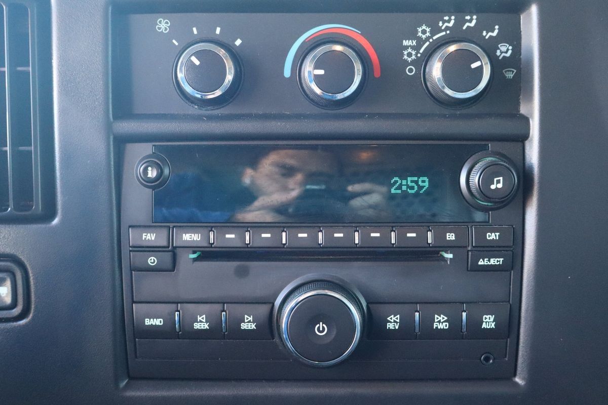 2011 Chevrolet Express 1500 Work Van