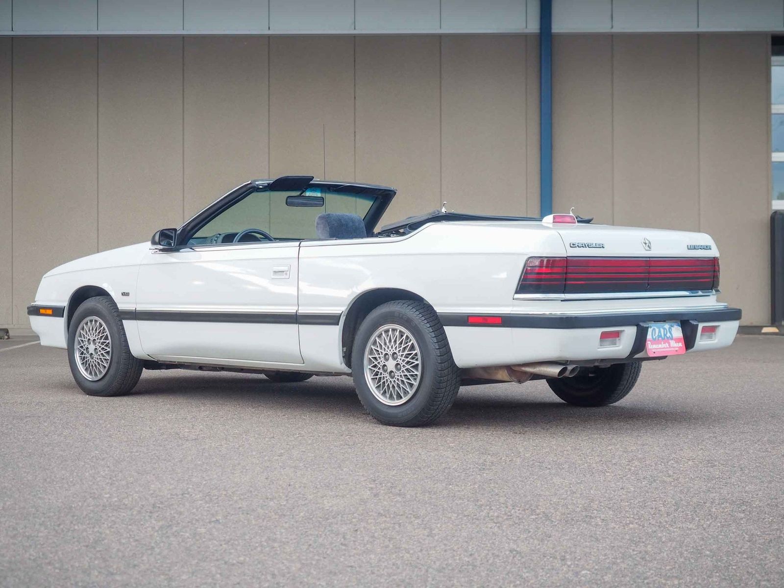 1990 Chrysler Le Baron 2