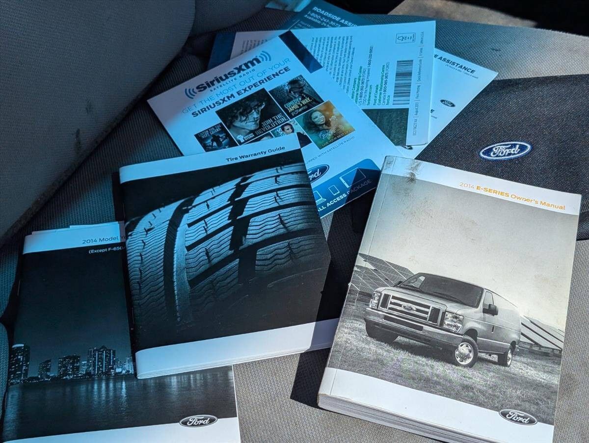 2014 Ford E-Series 29