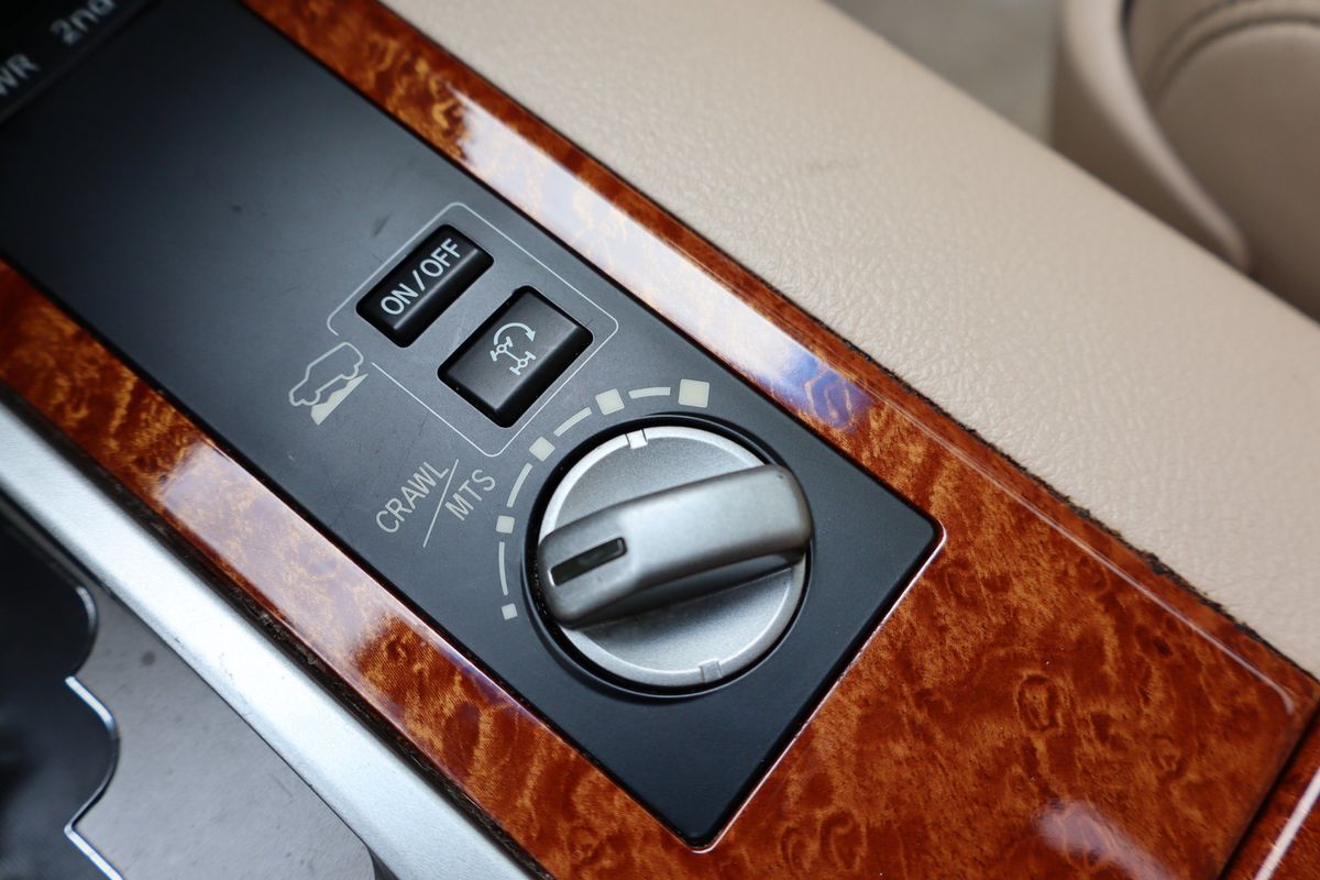 2013 Toyota Land Cruiser 