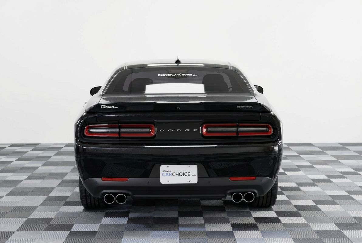 2022 Dodge Challenger R/T Scat Pack