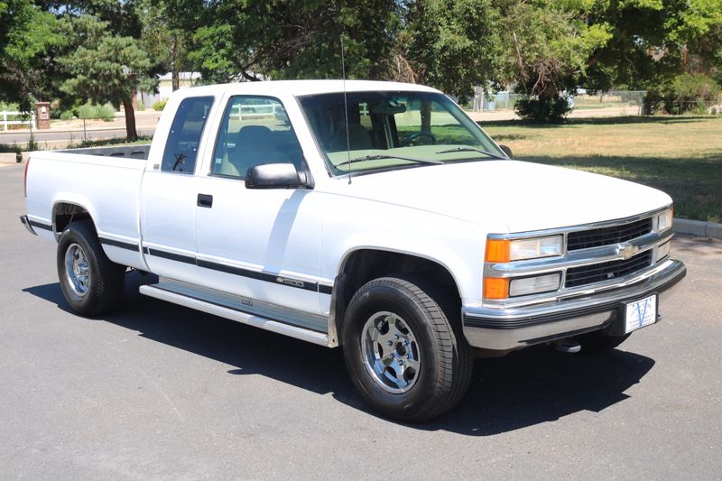 1997 Chevrolet C/K 1500 Series Photos