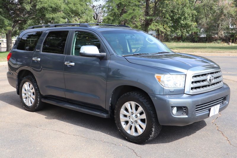 2009 Toyota Sequoia Photos