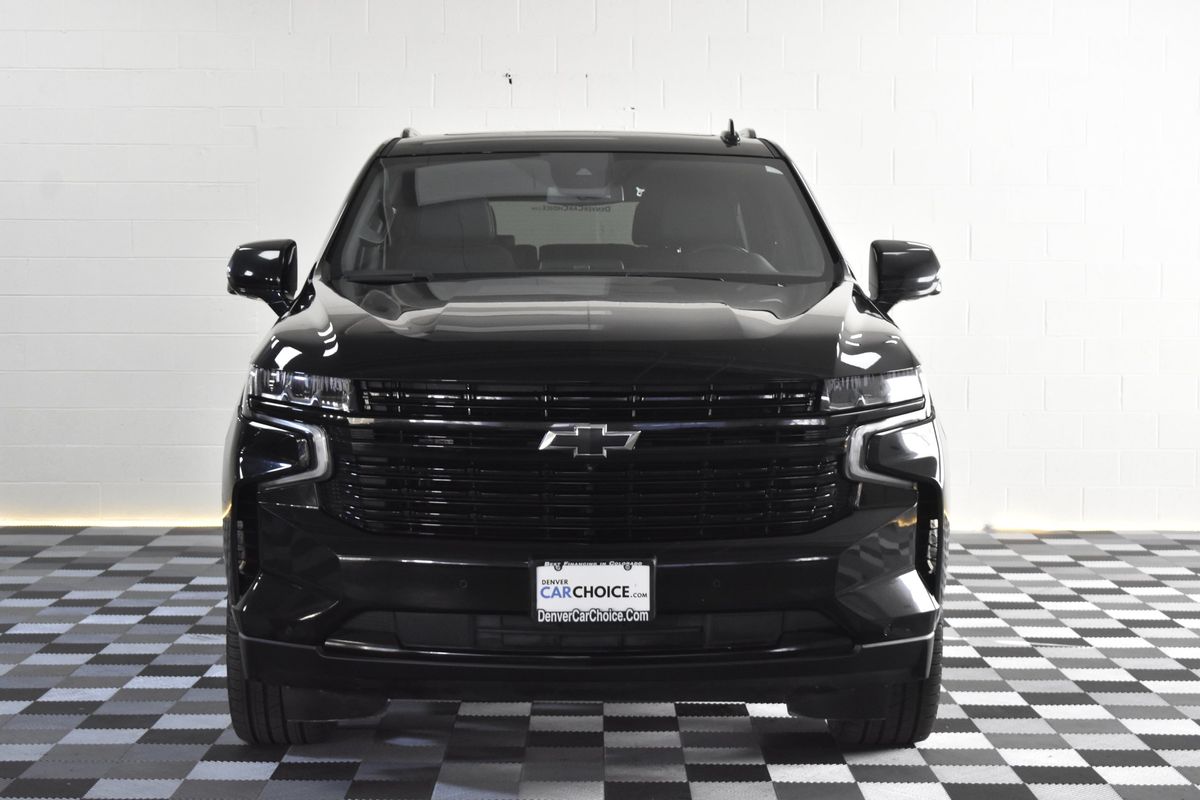 2023 Chevrolet Suburban 4WD RST