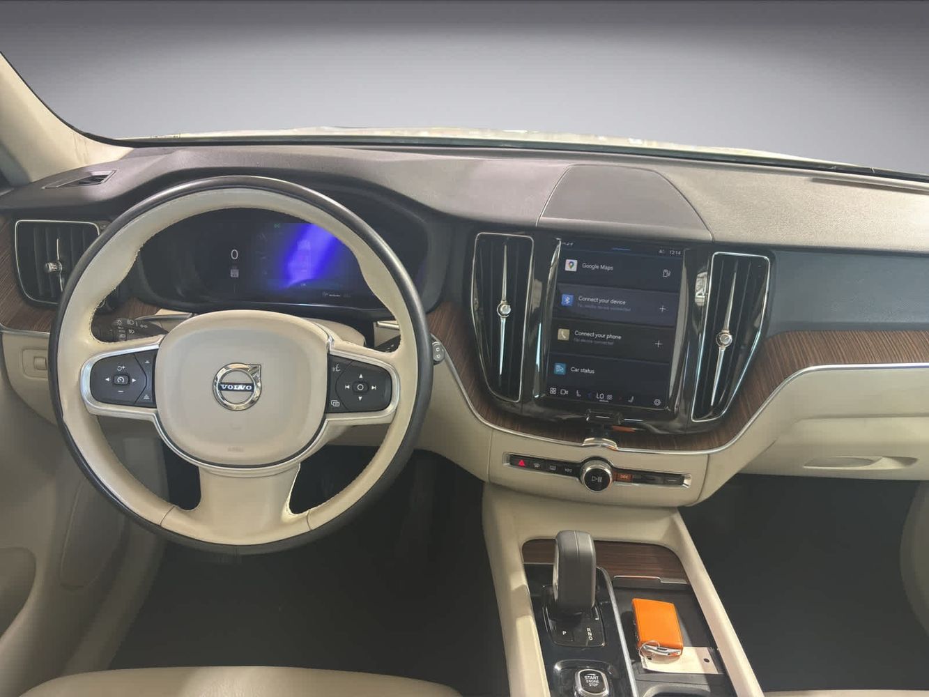 2022 Volvo XC60 B5 Momentum photo 13