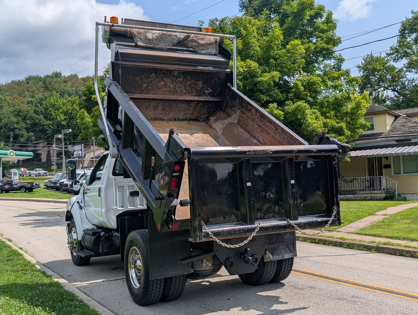 2015 Ford F-750 10