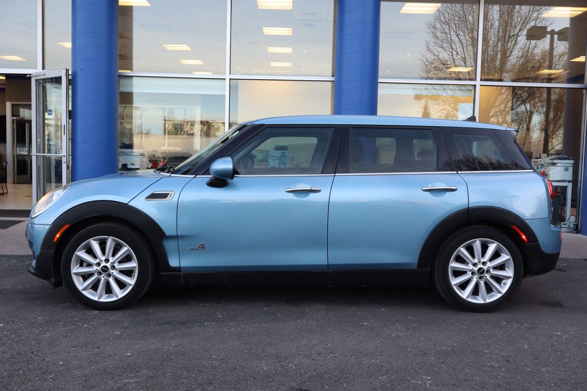 2017 MINI Clubman Cooper