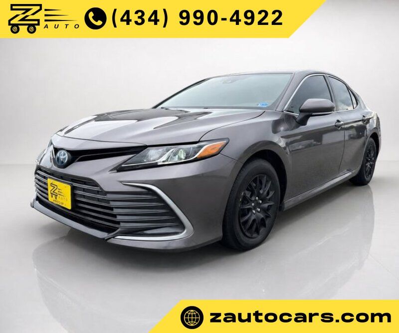 2023 Toyota Camry LE Hybrid