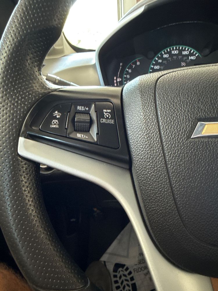 2020 Chevrolet Sonic LT photo 19