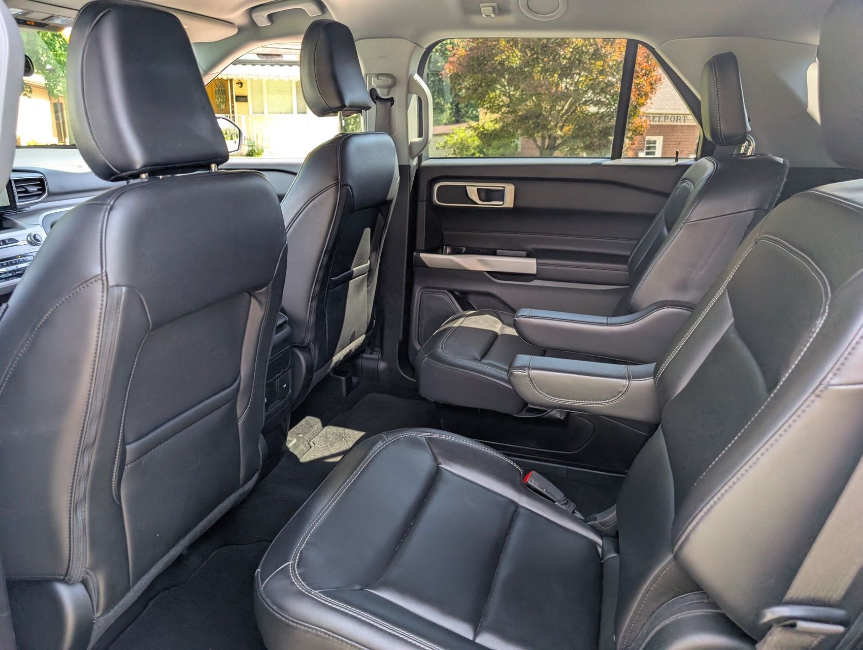2023 Ford Explorer 47