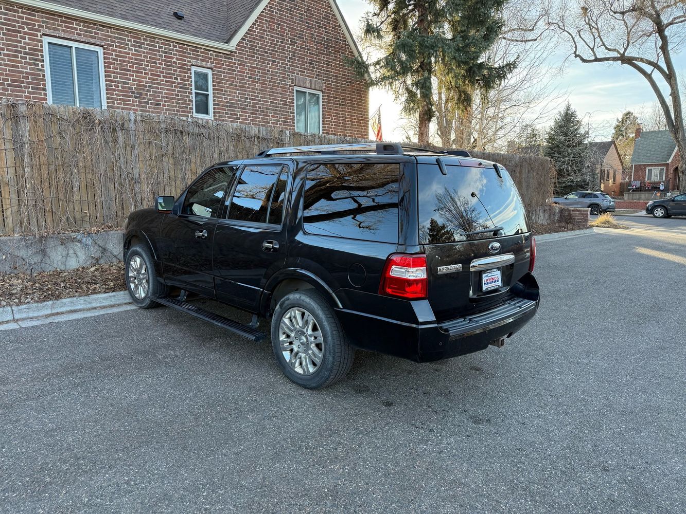 2012 Ford Expedition Limited photo 9