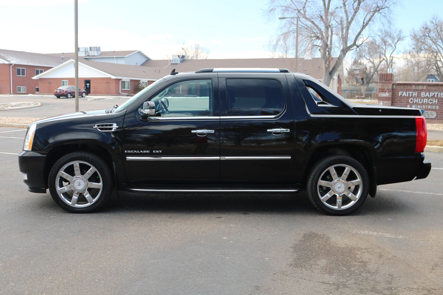 2011 Cadillac Escalade EXT Luxury | Victory Motors of Colorado