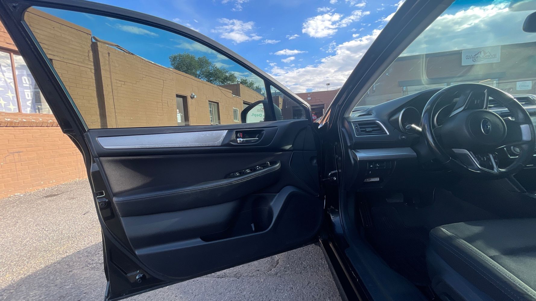 2018 Subaru Legacy 2.5i Premium photo 10