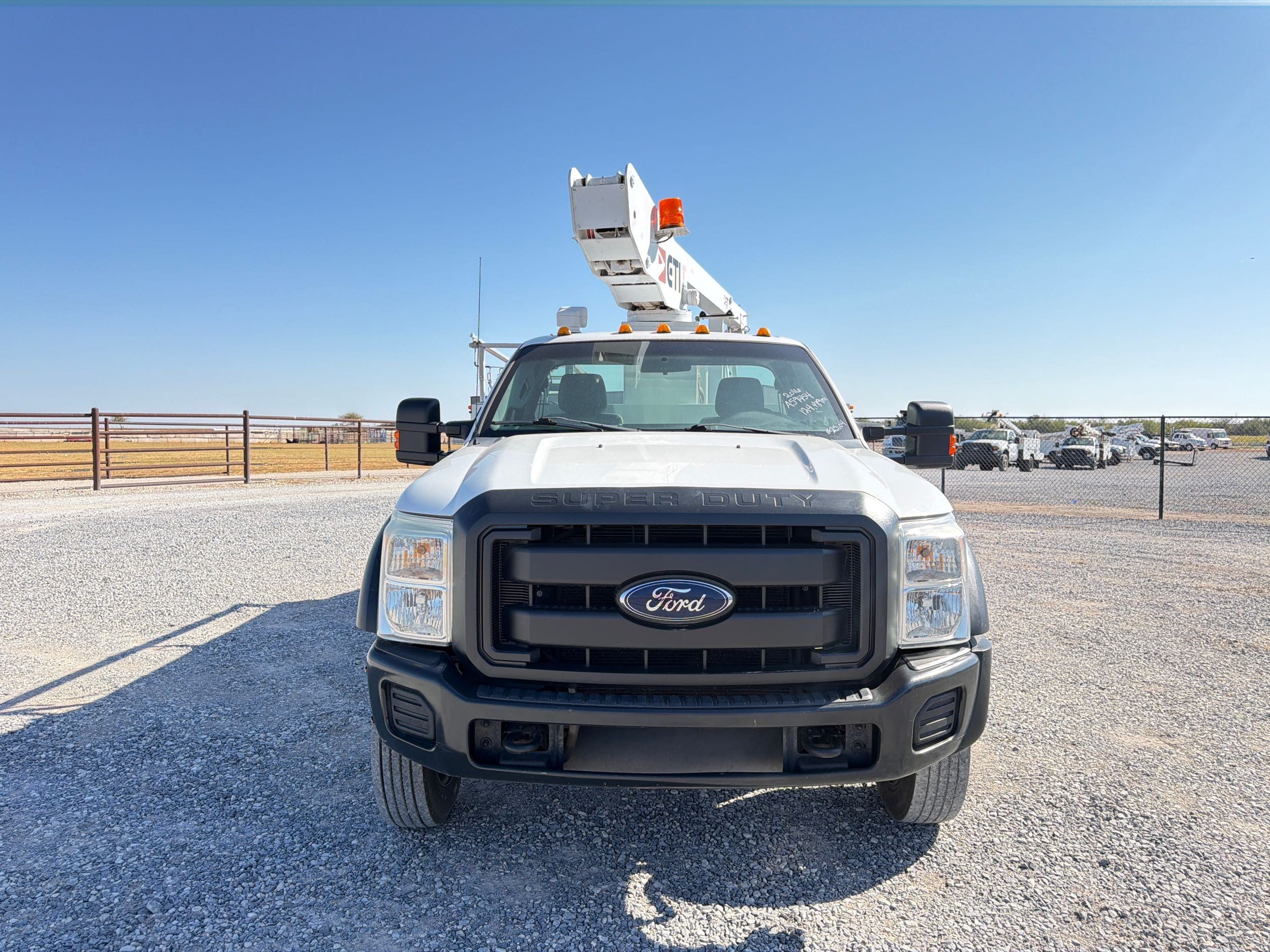 2016 Ford F-450 Super Duty Chassis Cab XL - Photo 14