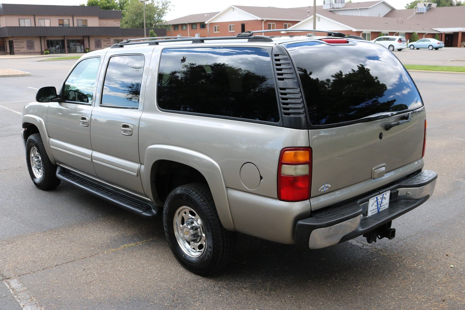 Chevrolet suburban 2500