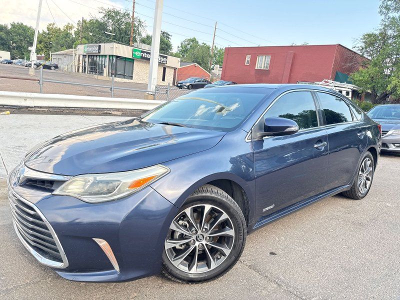 2016 Toyota Avalon Hybrid XLE Premium