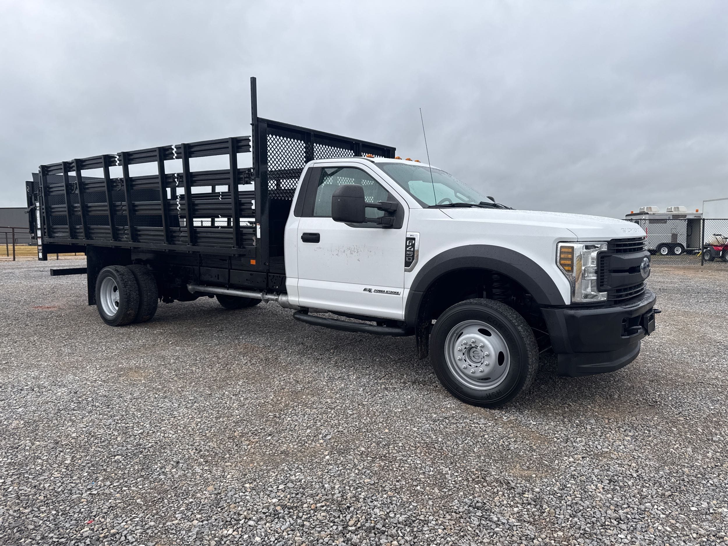 2018 Ford F-450 Super Duty Chassis Cab
