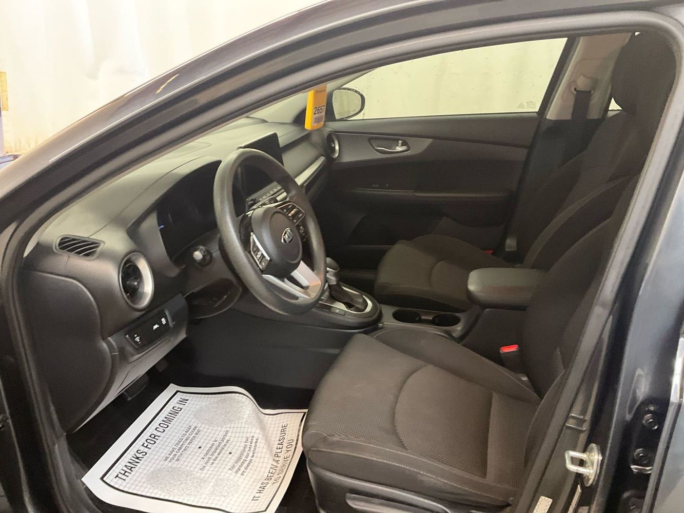 2020 Kia Forte FE LXS photo 3