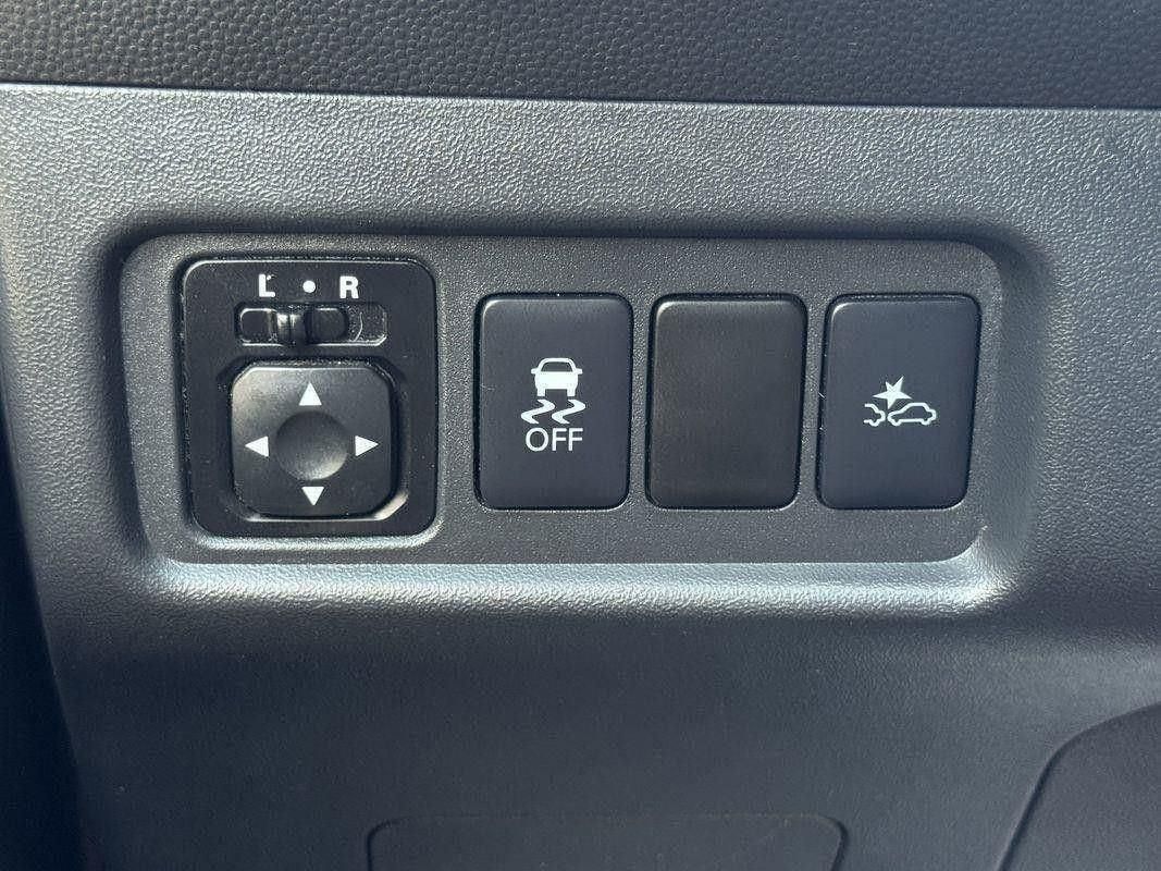 2022 Mitsubishi Mirage G4 ES photo 14