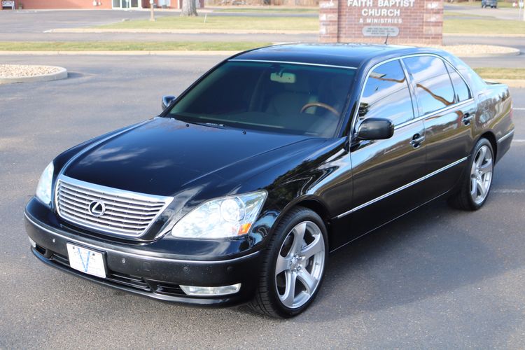 2004 Lexus LS 430 Base Victory Motors of Colorado