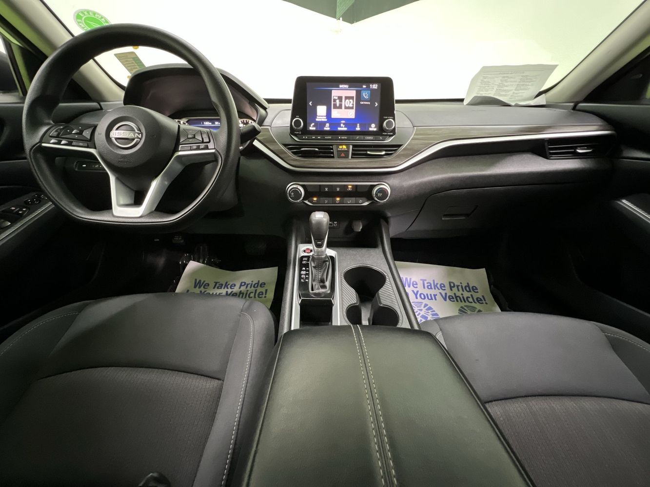 2025 Nissan Altima SV - Photo 17