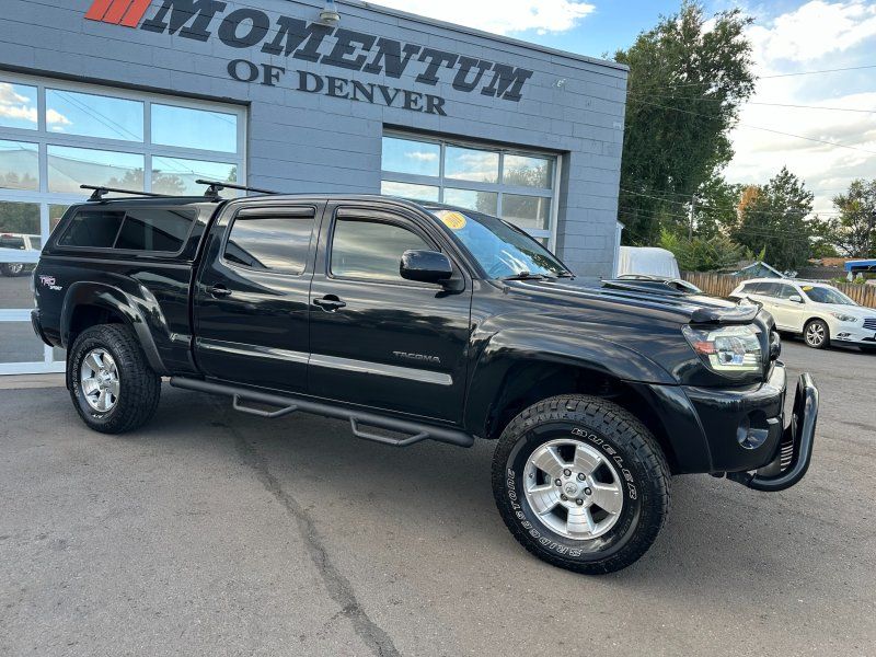 2011 Toyota Tacoma Base V6 photo 2