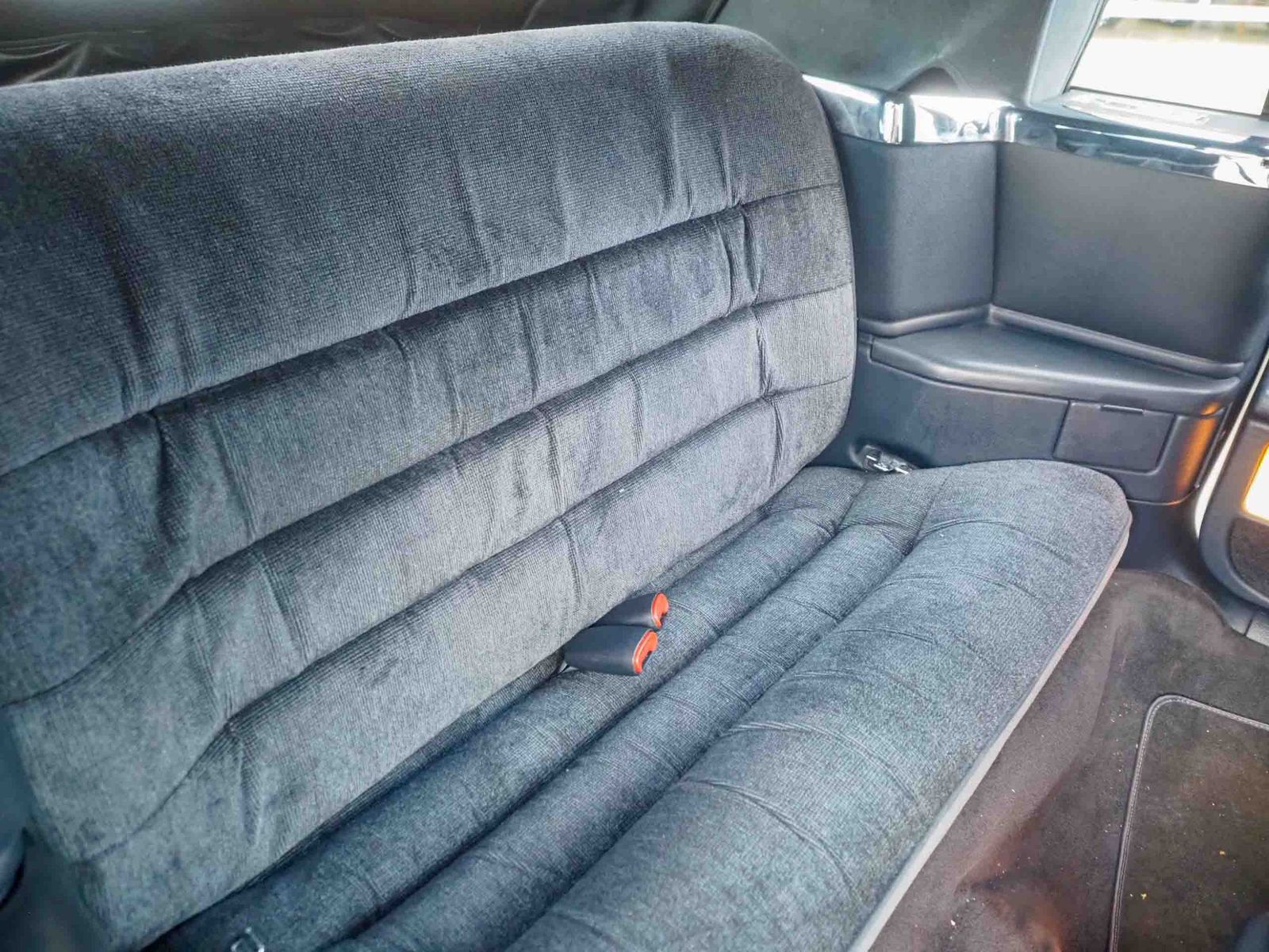 1990 Chrysler Le Baron 55