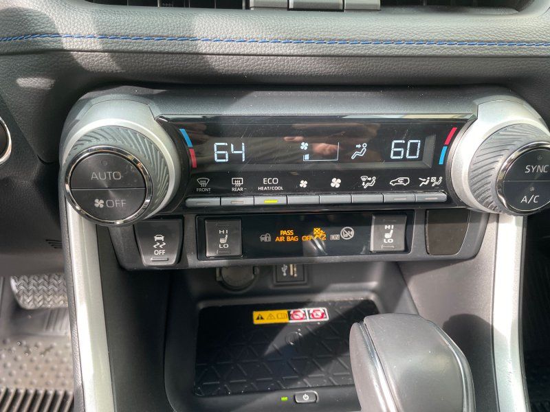 2023 Toyota RAV4 XSE - Photo 24
