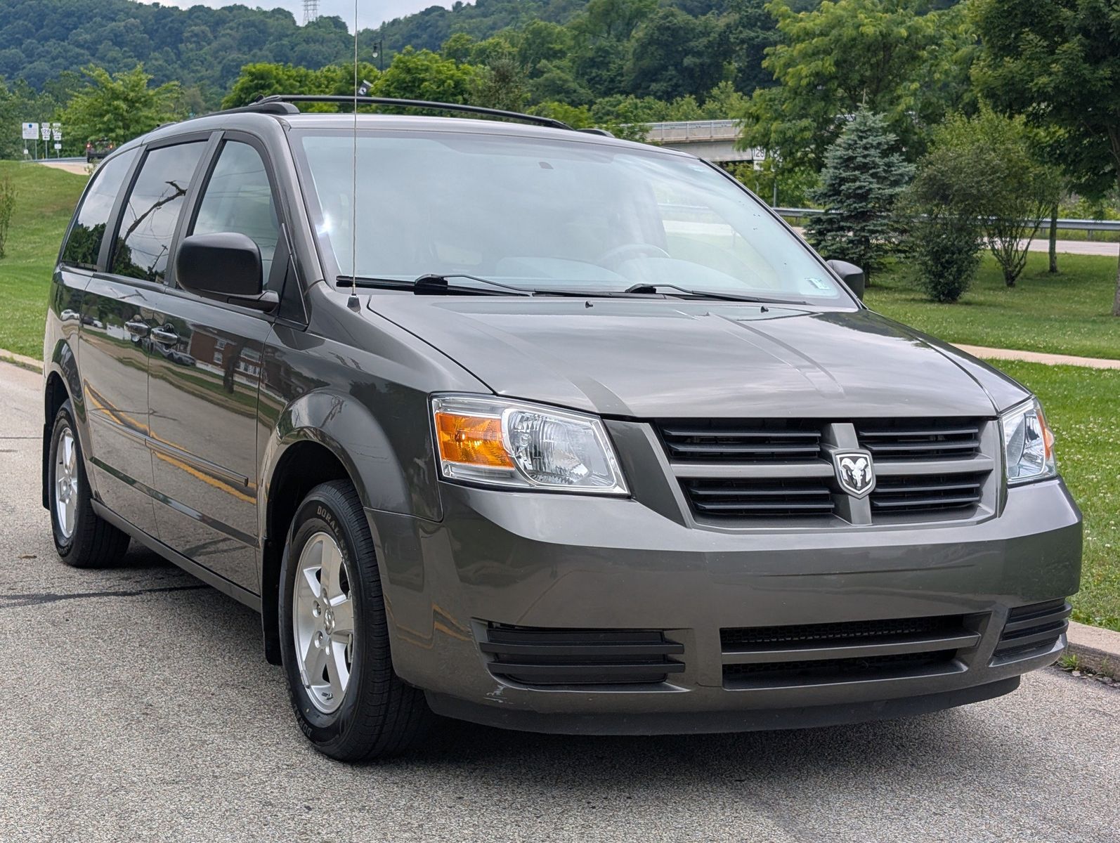 2010 Dodge Grand Caravan 3