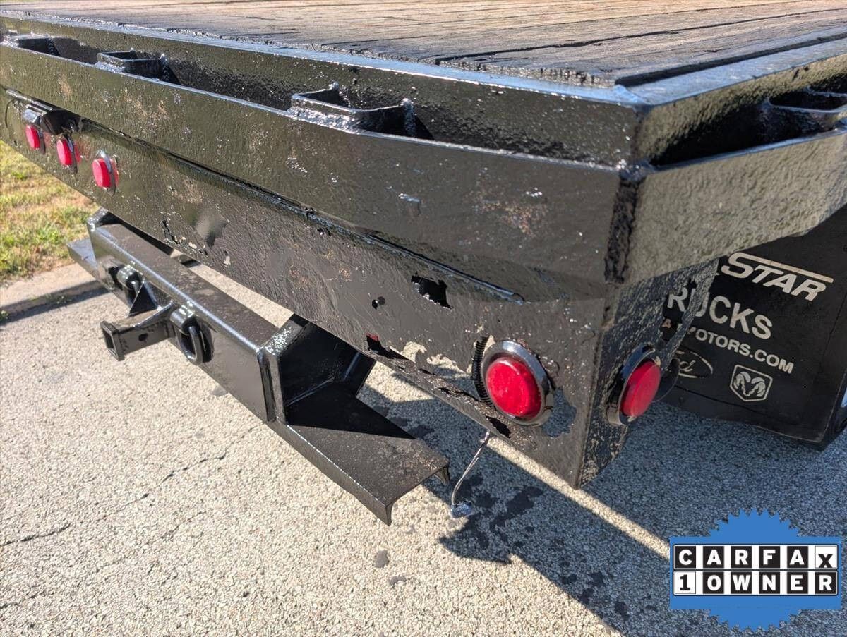 2016 Ford F-550 Super Duty 51