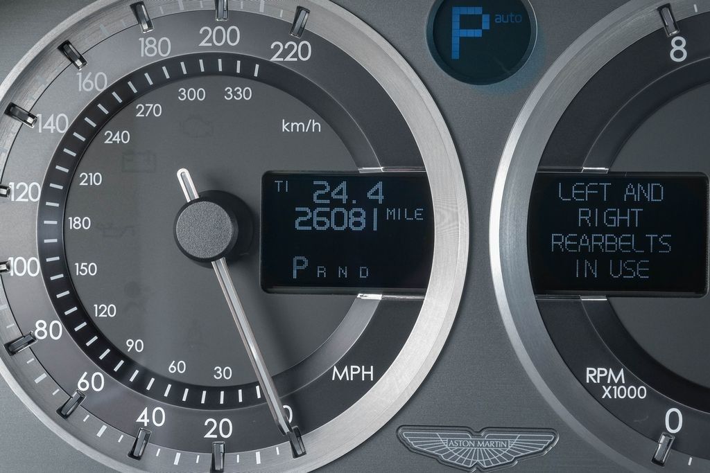 2011 Aston Martin Rapide VH4 photo 18