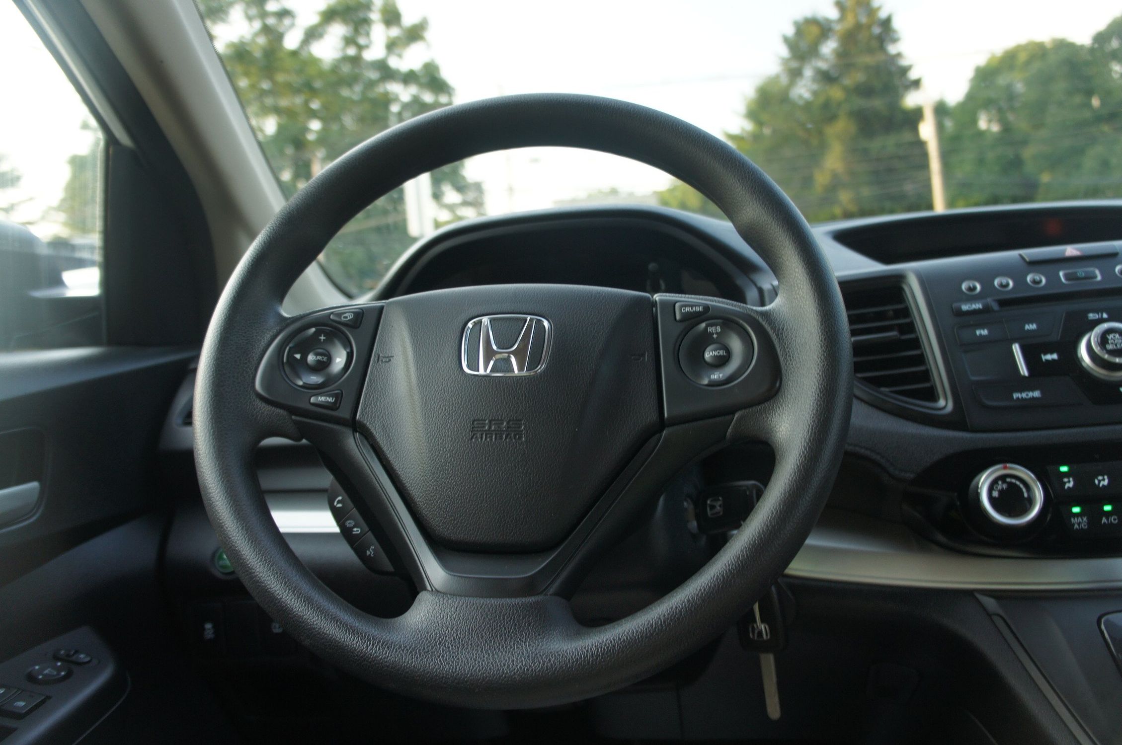2016 Honda CR-V LX photo 23