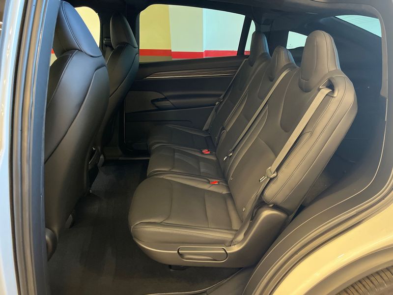 2022 Tesla Model X Base