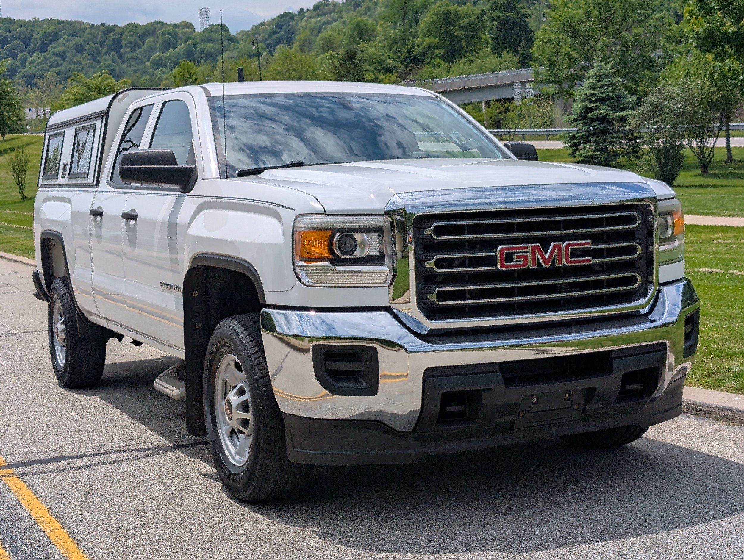 2015 GMC Sierra 2WD Double Cab Short Box's photo