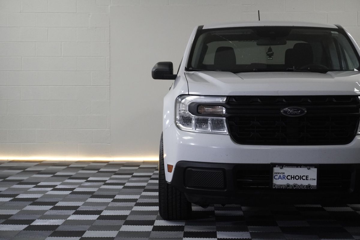 2022 Ford Maverick XL