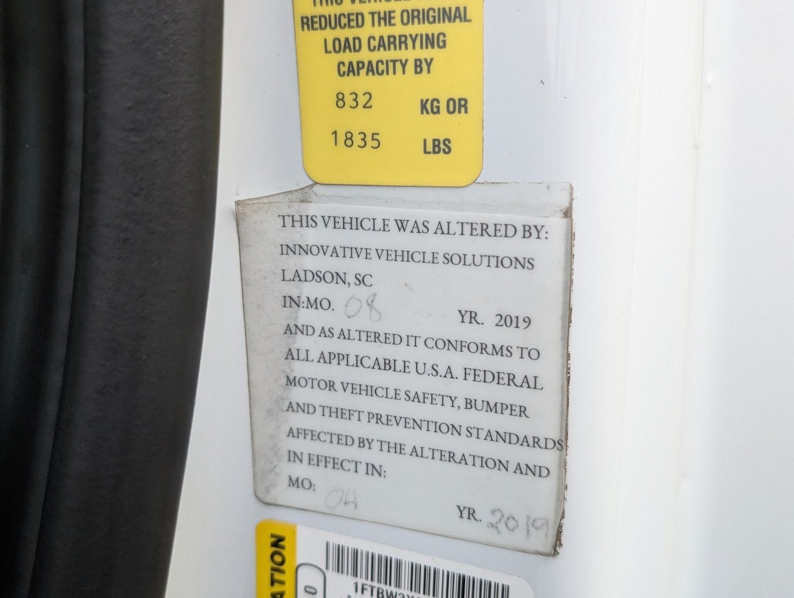 2019 Ford Transit-350 21