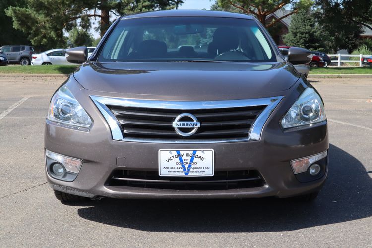 2013 Nissan Altima 3.5 SL | Victory Motors of Colorado