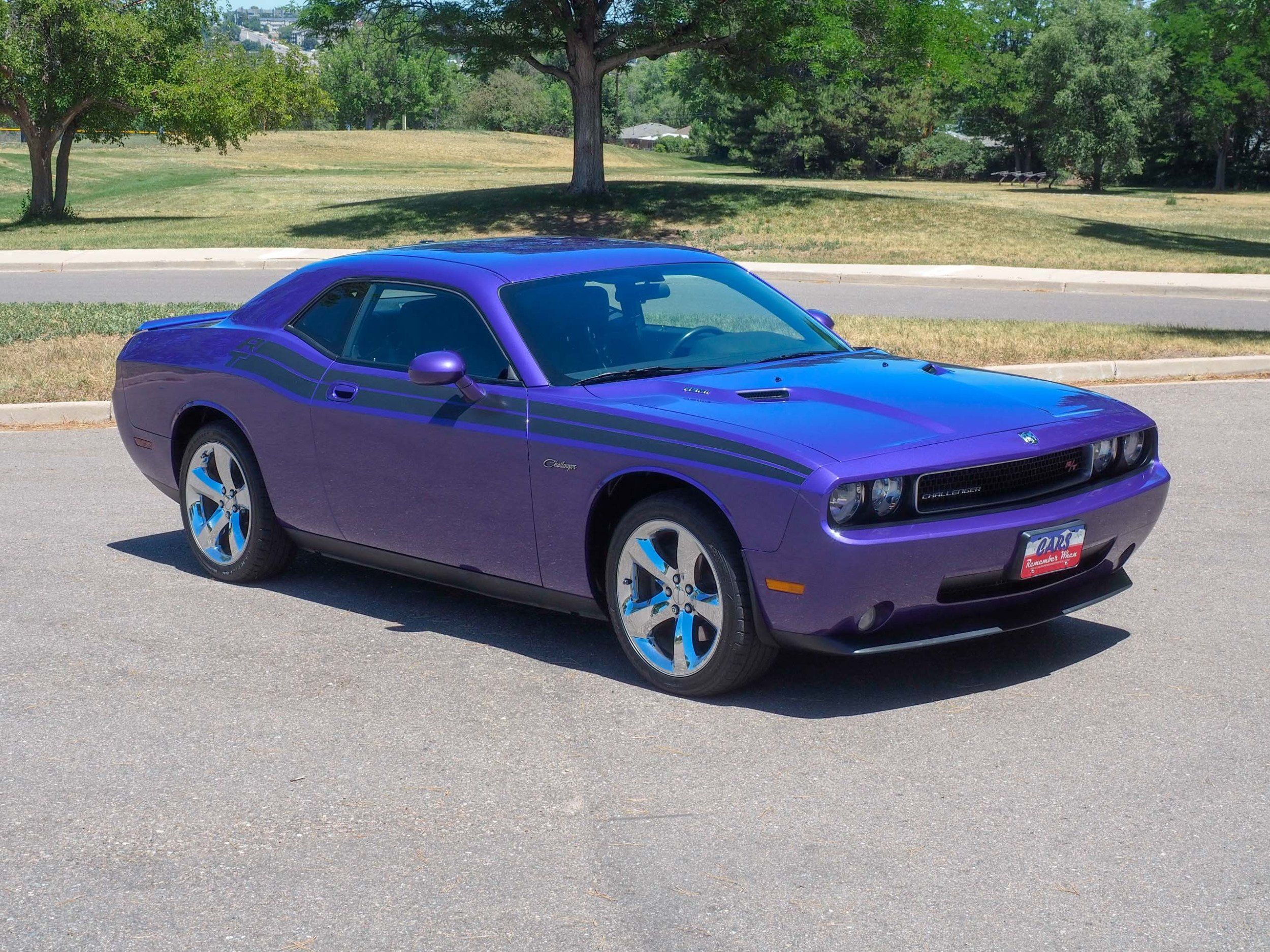 2010 Dodge Challenger Purple R/T