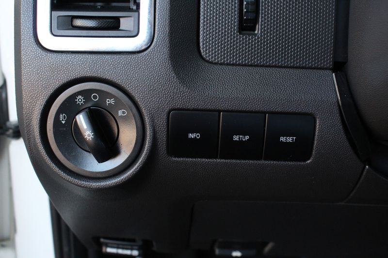 how to turn interior lights off in ford escape