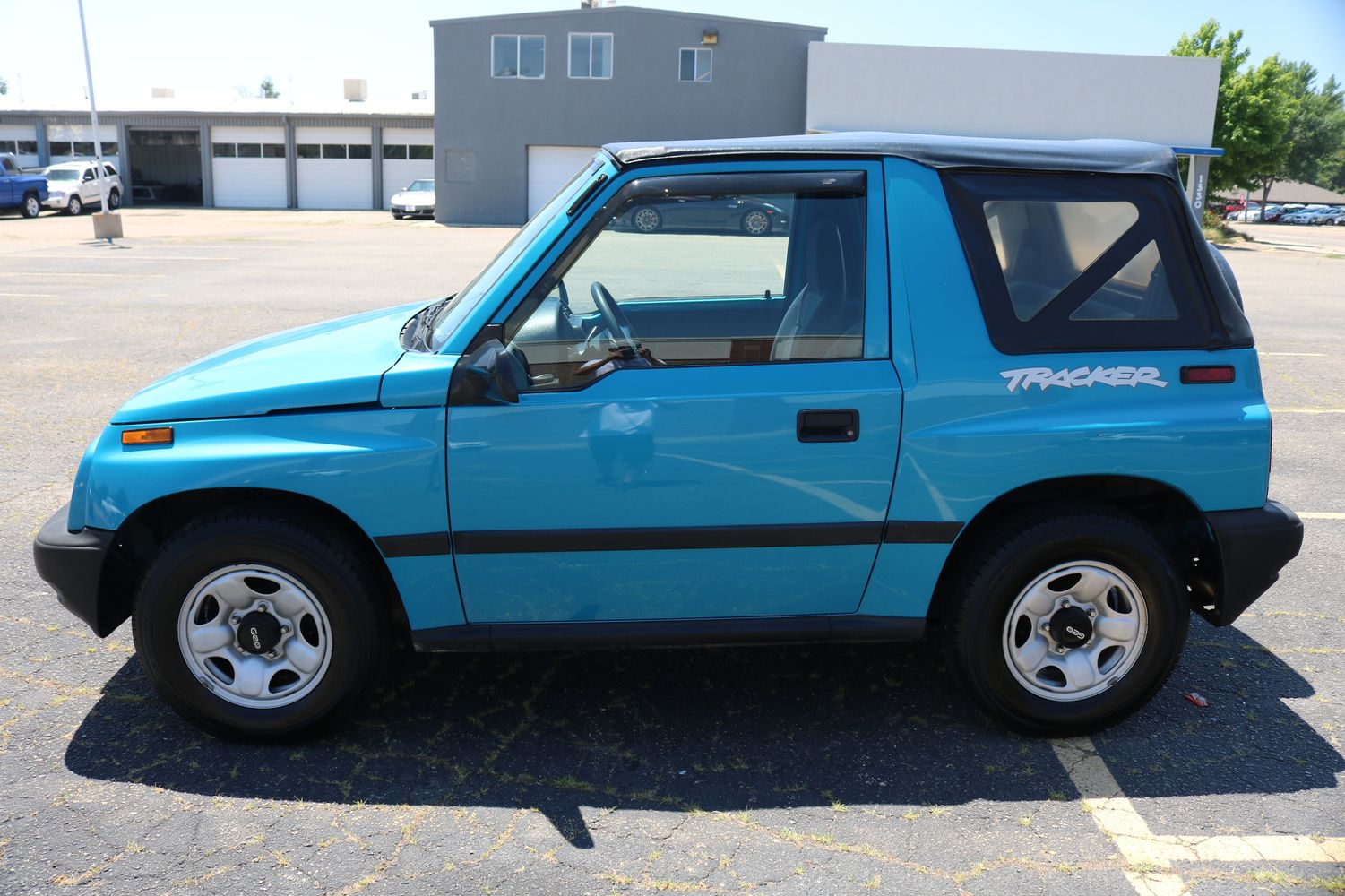 1997 Geo Tracker Soft Top | Victory Motors of Colorado