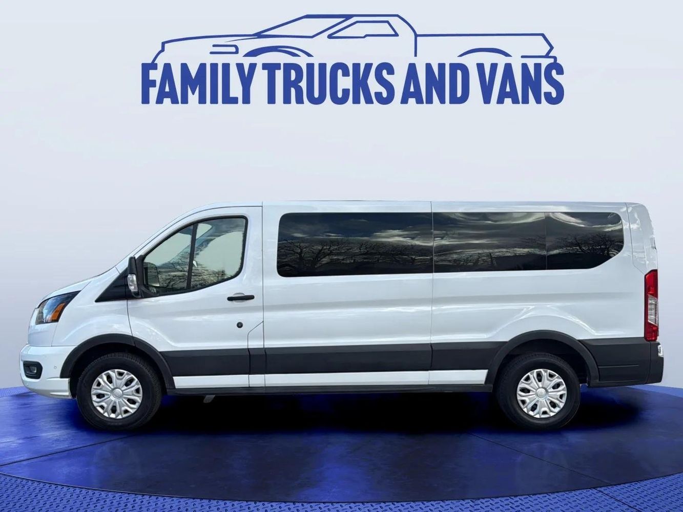 2023 Ford Transit Passenger XLT photo 2