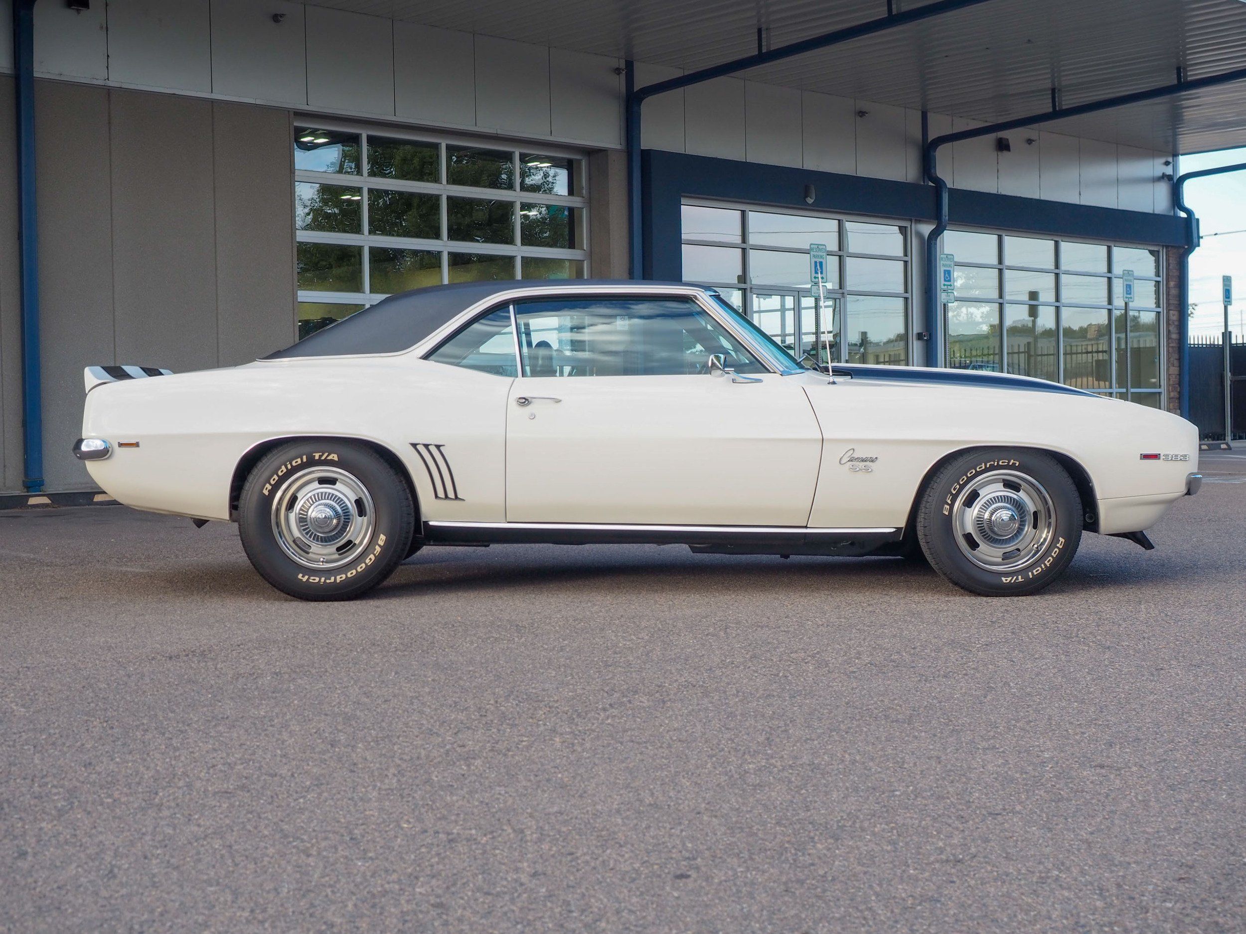 1969 Chevrolet Camaro White 