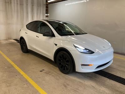 2022 Tesla Model Y Long Range's photo