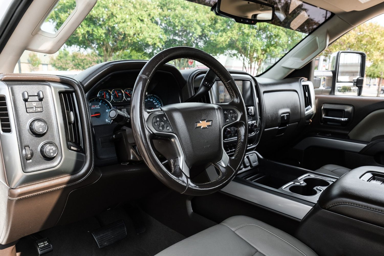 2019 Chevrolet Silverado 2500HD LTZ photo 60