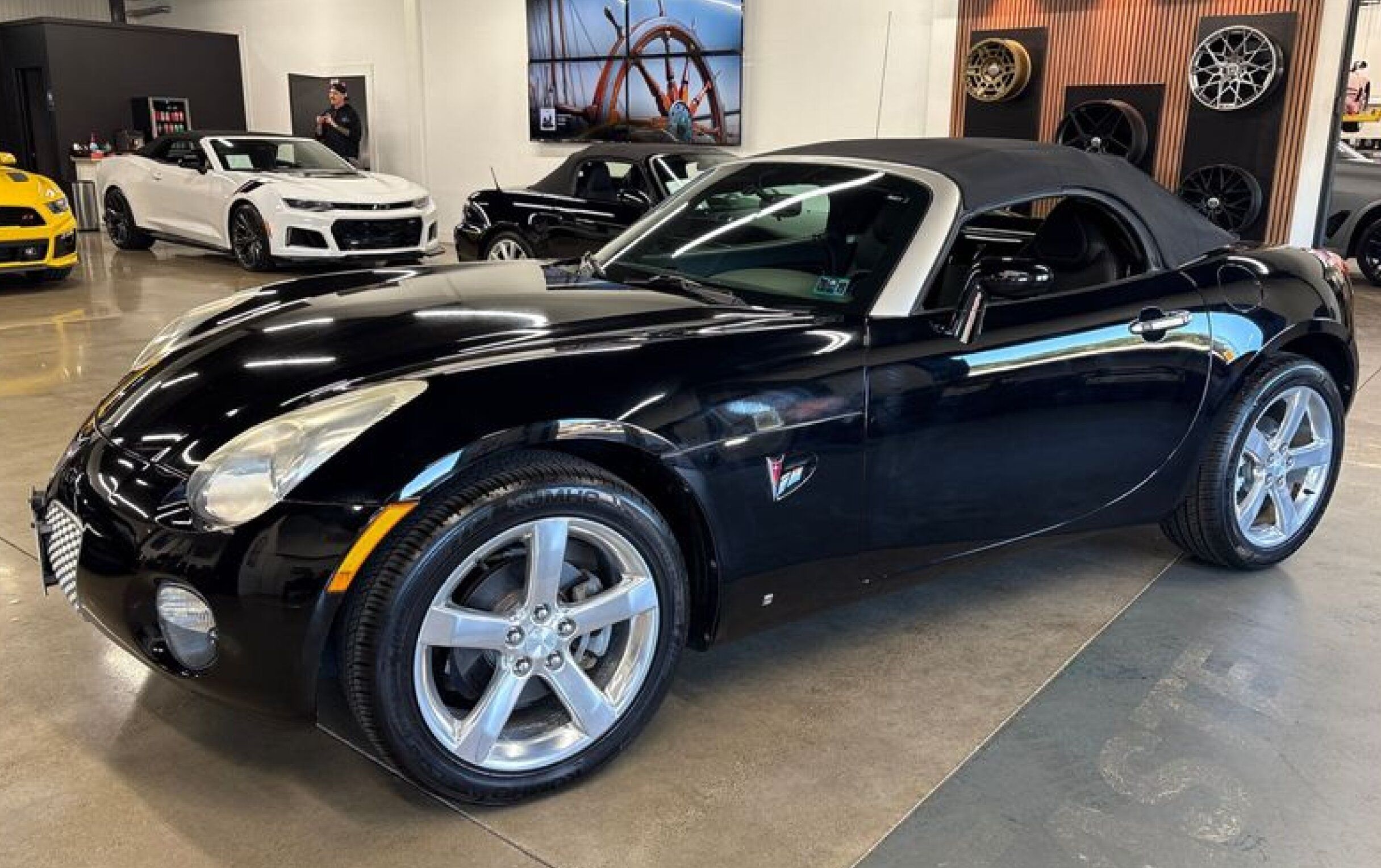 2007 Pontiac Solstice Base