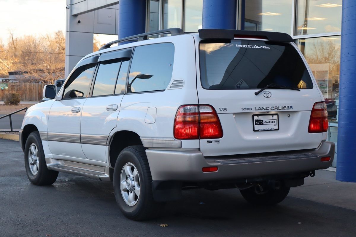 2000 Toyota Land Cruiser 