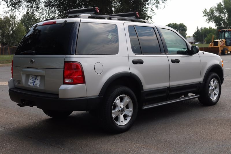 2003 ford explorer xlt levantado