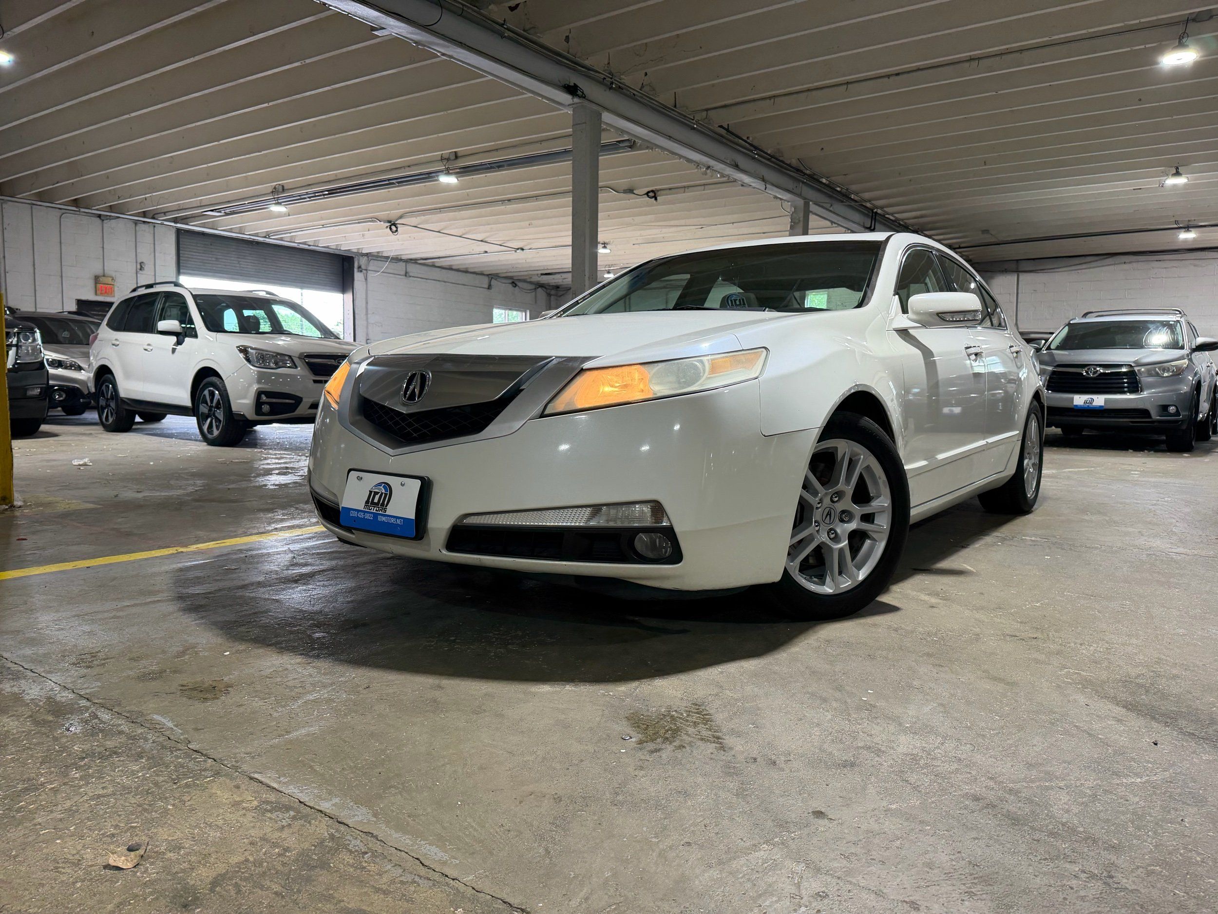 2009 Acura TL 3.5 AUTO Technology Package's photo